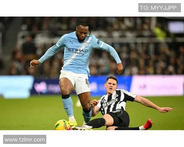 英超激战：多特蒙德绝杀曼联全场沸腾精彩回顾